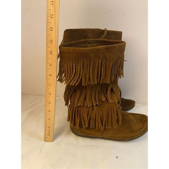 Minnetonka moccasin boots fringe Indian southwest style size 9 # 1638 - Picture 3 of 5